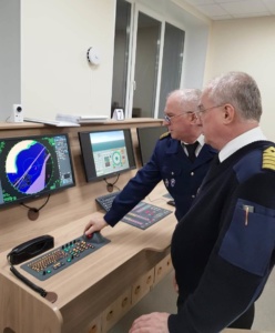 Учебно-тренажерный центр Беломорско-Онежского филиала ГУМРФ имени адмирала С.О. Макарова открывает курсы подготовки по программам РЛС/САРП и ЭКНИС