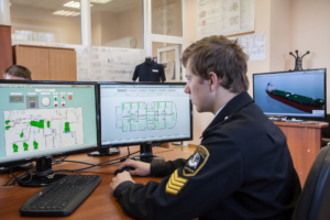 Морской УТЦ ГУМРФ имени адмирала С.О. Макарова модернизировал тренажер грузобалластных операций, дополнив его двумя рабочими местами и моделью танкера- газовоза, перевозящего сжиженный природный газ