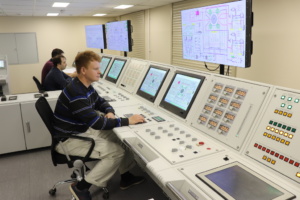 Центр морских арктических компетенций приступил к подготовке экипажа универсального атомного ледокола «Арктика»